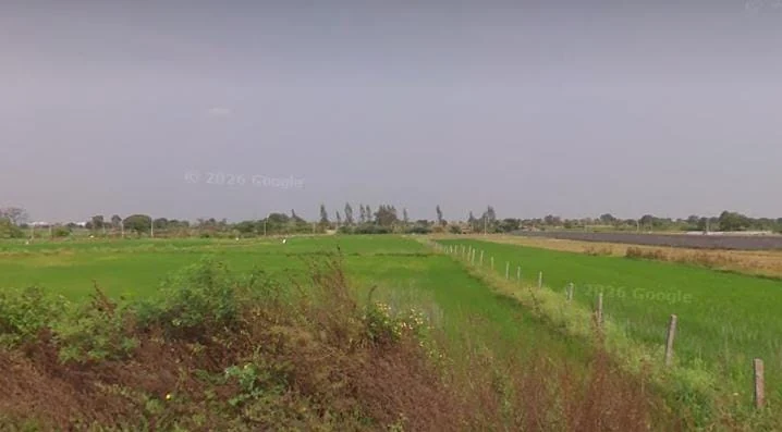 2 acres 20 guntas Land in Markook, Siddipet - photo 1