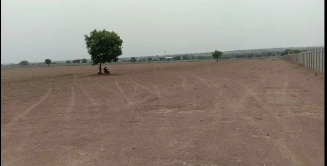 5 acres 32 guntas Land in Regadghanapur, Ranga Reddy - photo 1