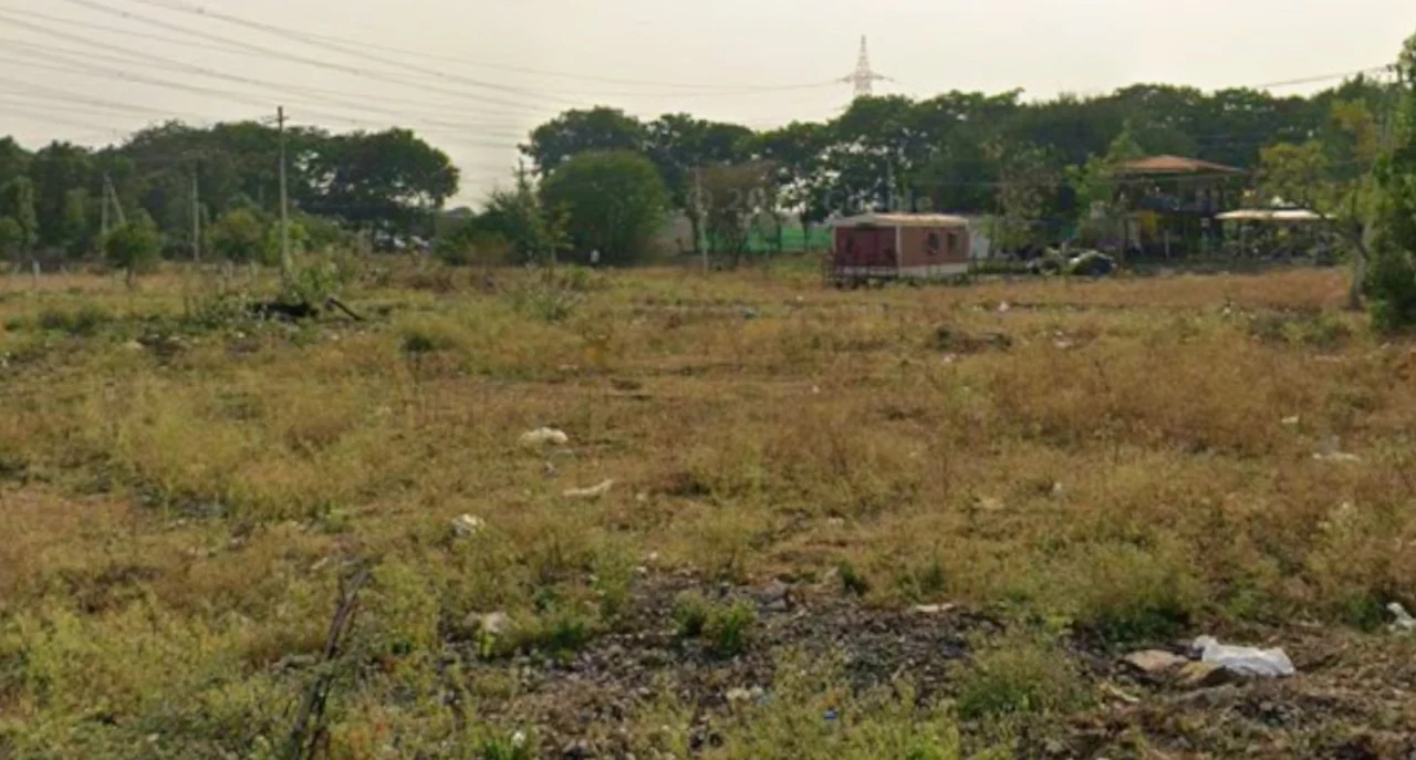 222 Sq Yards Plot in Singapur, Ranga Reddy - photo 1